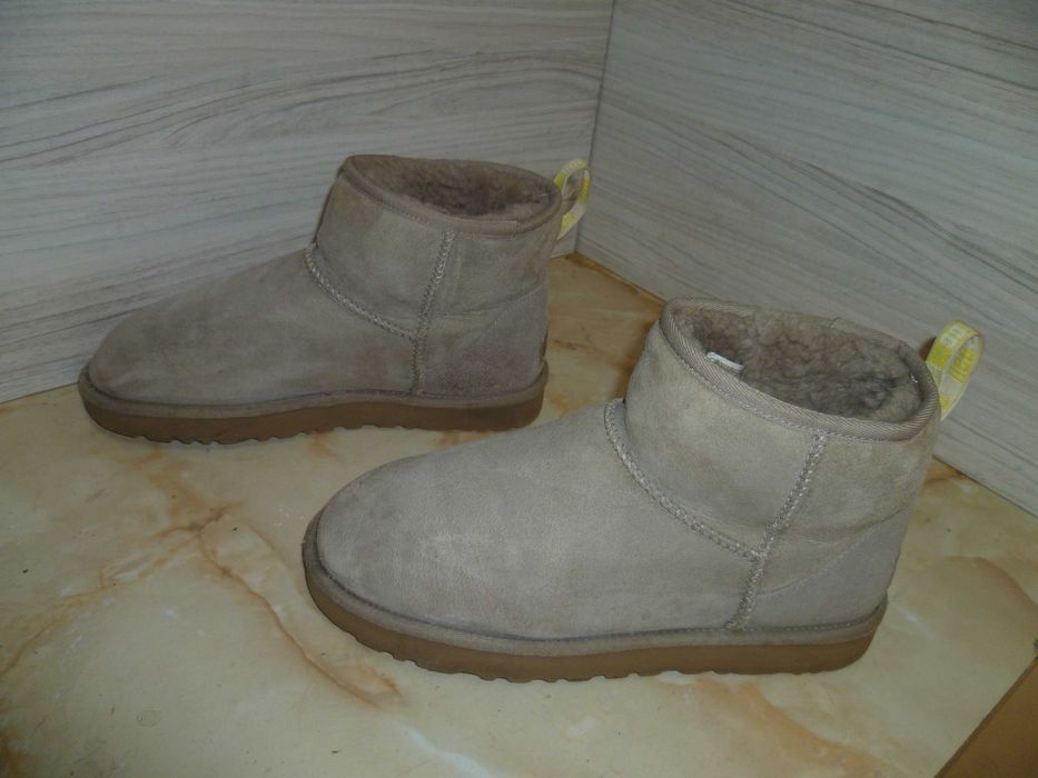 UGG оригинални ботуши №40