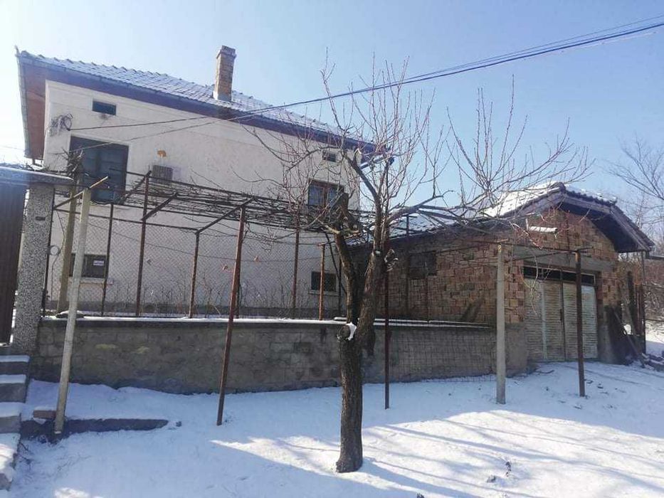 Къща в село Пчелище
