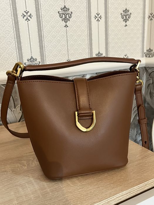 Сумка Charles and Keith