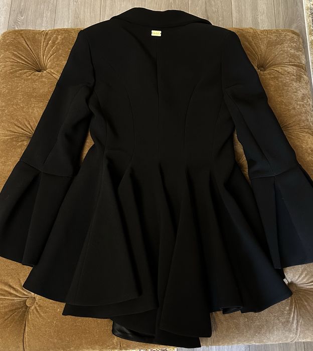 Sacou/ Blazer Rhea Costa