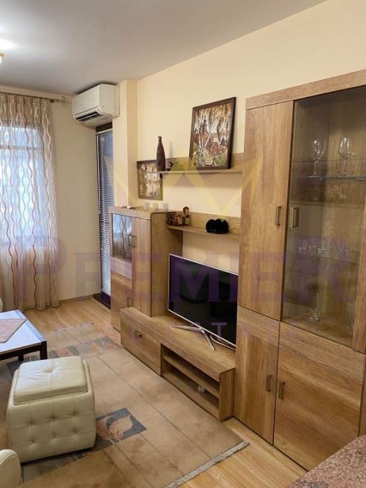 Дава се под наем Двустаен апартамент в Варна, Общината - 60 кв.м за 598.23 € - Снимка #2