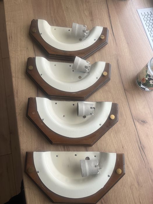 4 броя аплици с основа от дърво