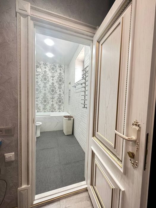 Сдам!!! Элбек ТЖМ, 5/2/4, кирпич, с обстановкой