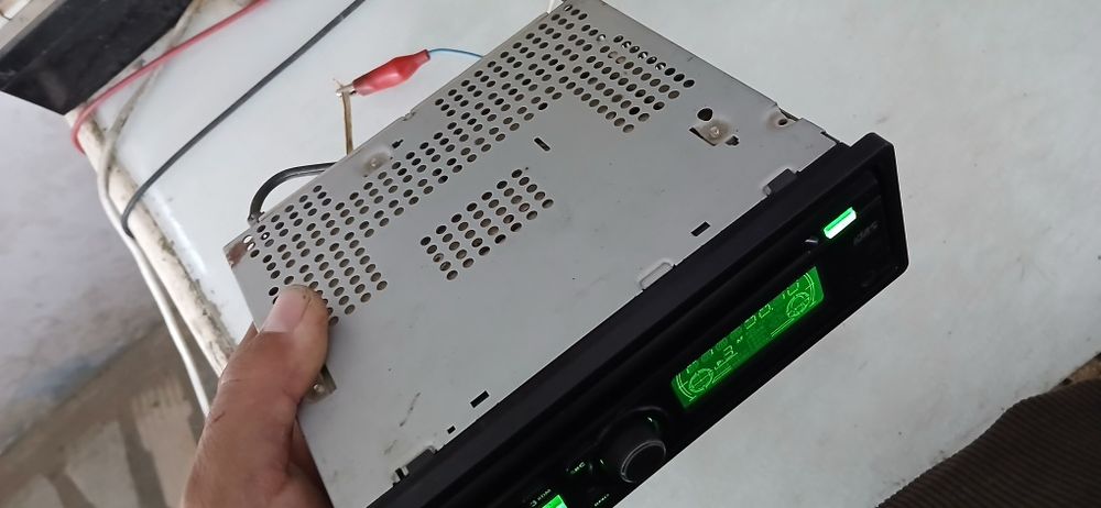 Матиз радной магнитоласи сотилади.