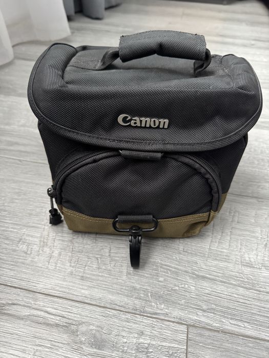 Canon PowerShot SX70 HS  super zoom