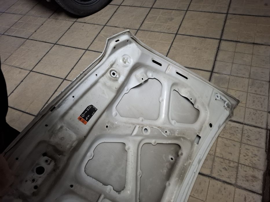 Спарк капот сотилади