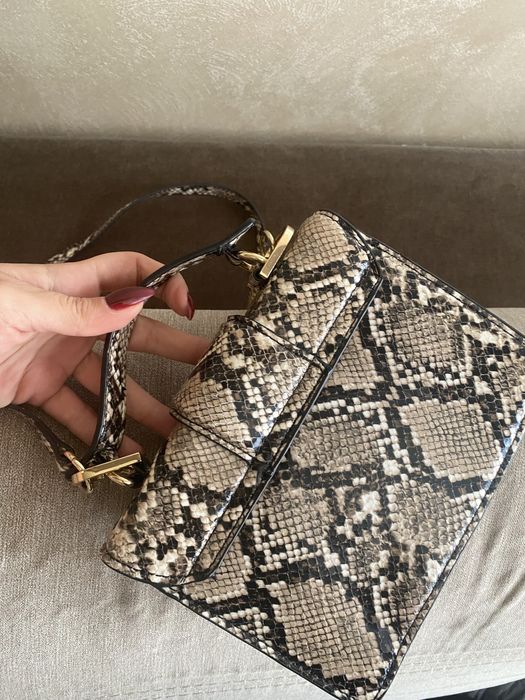 Чантичка на Зара