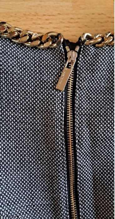 Elisabetta Franchi рокля с вълна