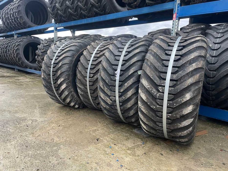 Anvelope noi agricole de remorca cu 18pliuri garantie 550/60-22.5 BKT