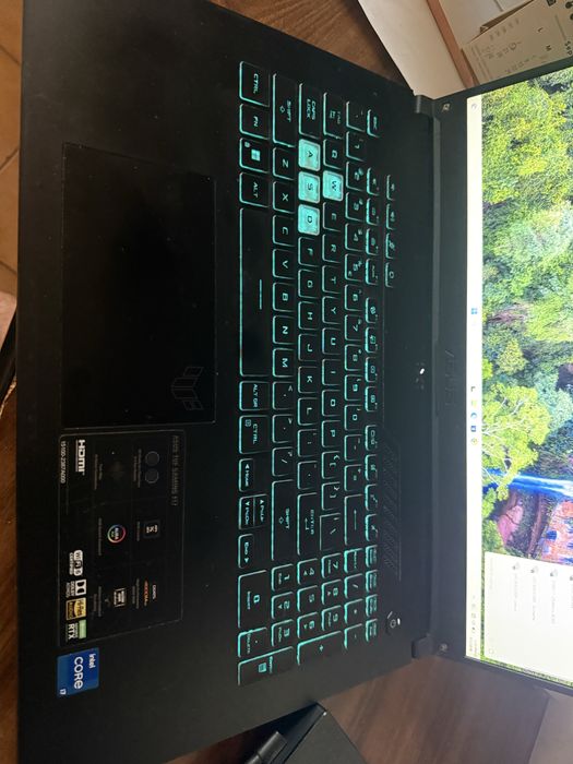 Vand Laptop Asus