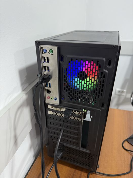 Xeon e5 2630 analog core i5 10400 GPU rx580 SSD128