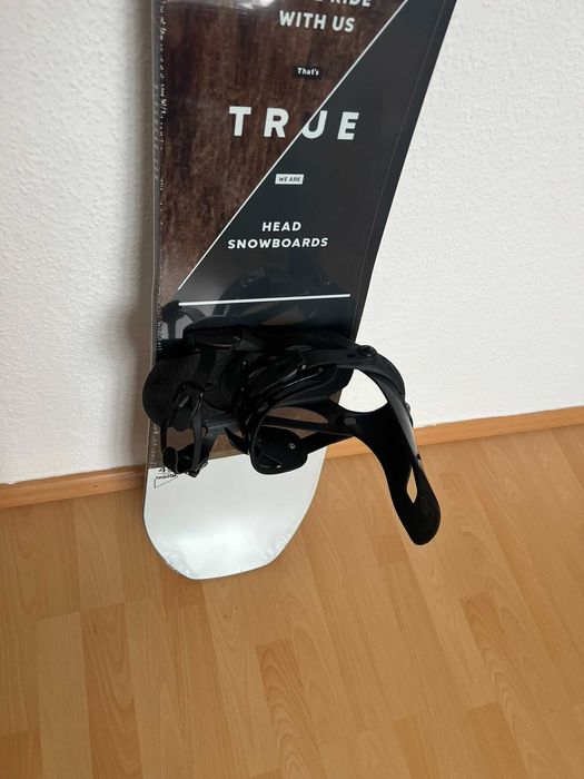 Placa snowboard NOUA Head True Hybrid Camber 149cm +legaturi NOI HEAD