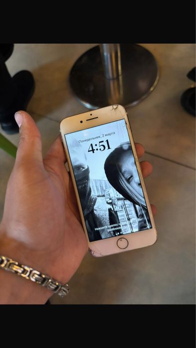 Айфон 8, 64 памяти, 100% акб
