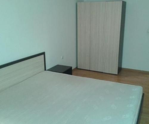 Дава се под наем Двустаен апартамент в Пловдив, Тракия - 78 кв.м за 300 € - Снимка #3