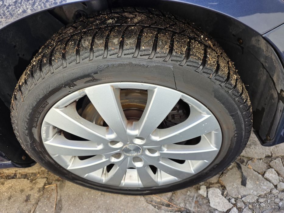 4 Roti alia passar b6 b7 golf 5 6 7 5x112 iarna 205 50 17