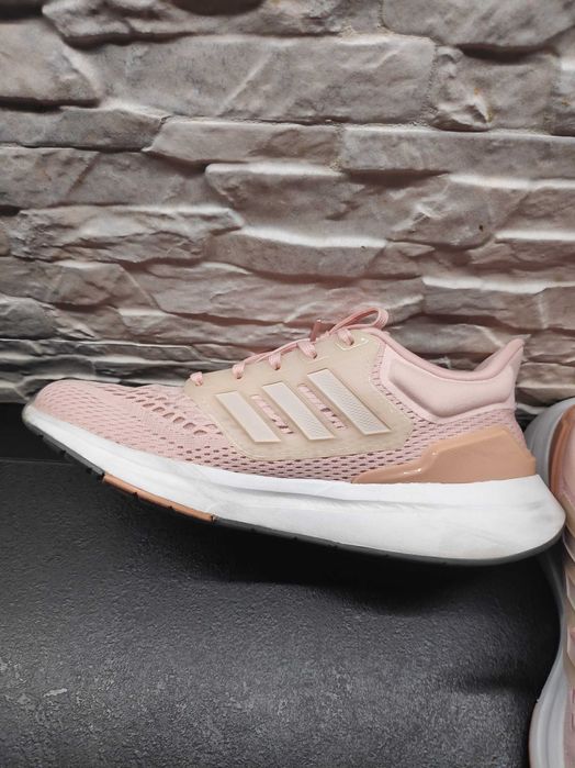 Дамски маратонки Adidas 38 2/3