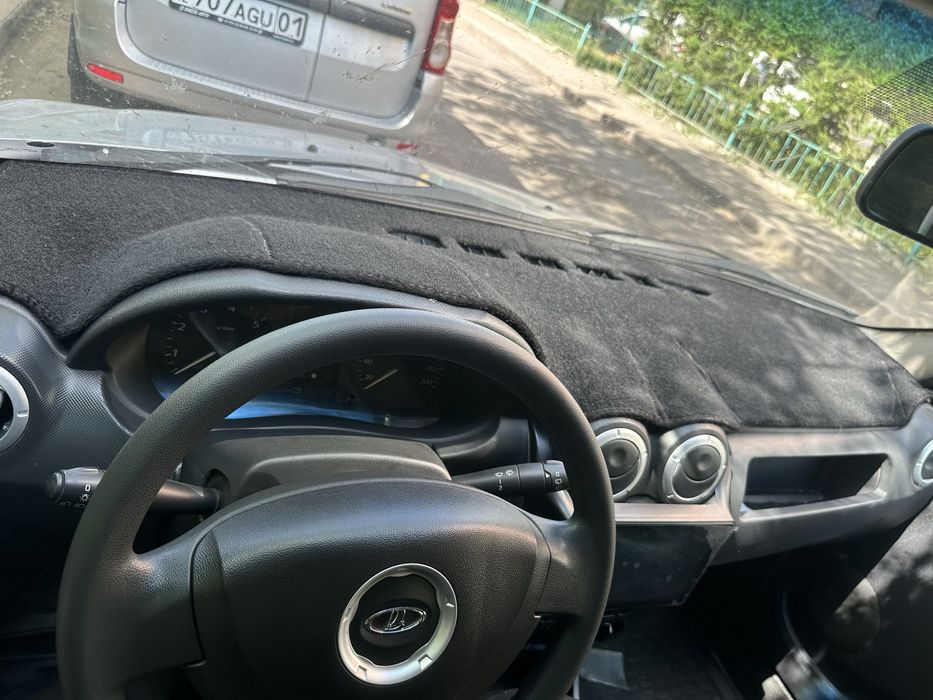 Чехол ларгус накидка на панель