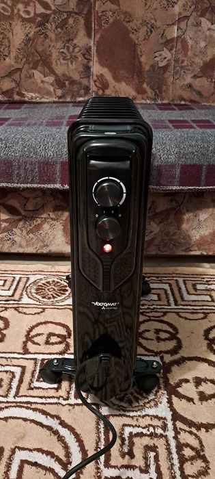 Calorifer electric pe ulei Voltomat Heating 2500W, 9 elementi