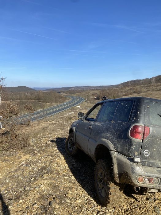 Schimb Nissan Terrano