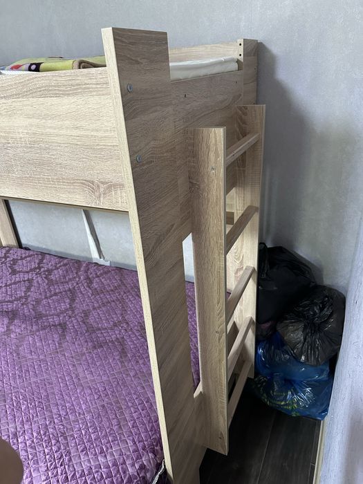 Продаю детскую кровать