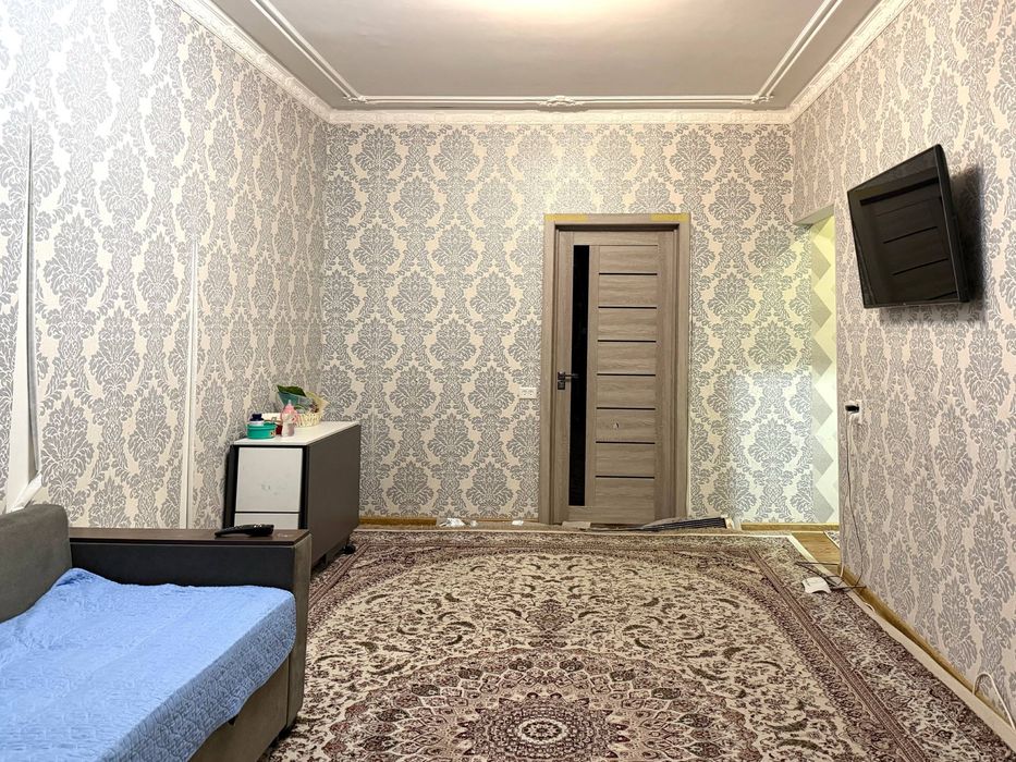 2-ух в 3-ех комнат 2/3/4 Ависозлар 4, метро Яшнобад, балкон 1,5х6.