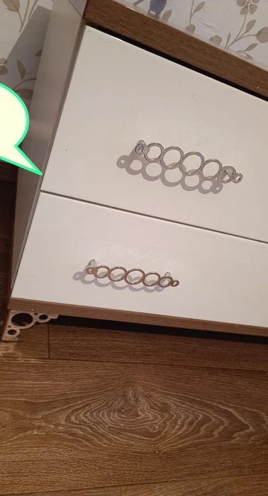 Продаю все вместе комод шкаф