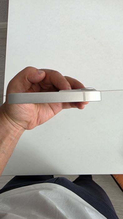 Айфон 13 / 128 гб