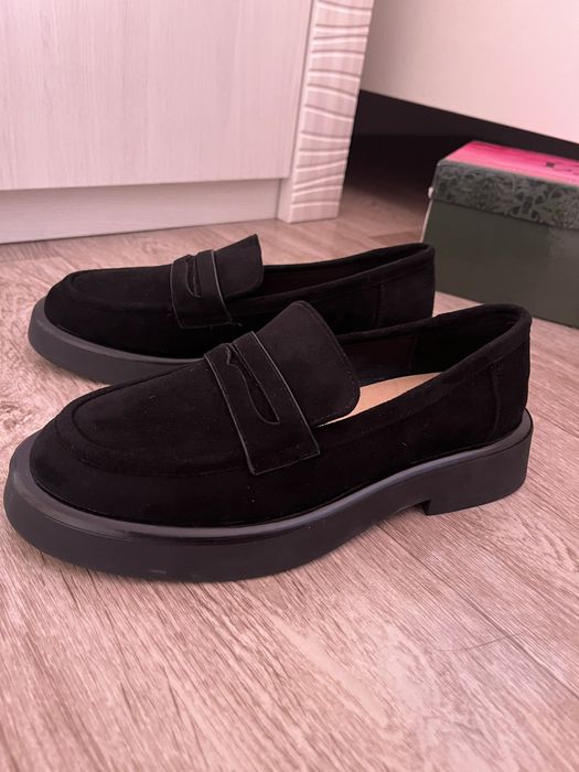 Обувь (туфли) замша