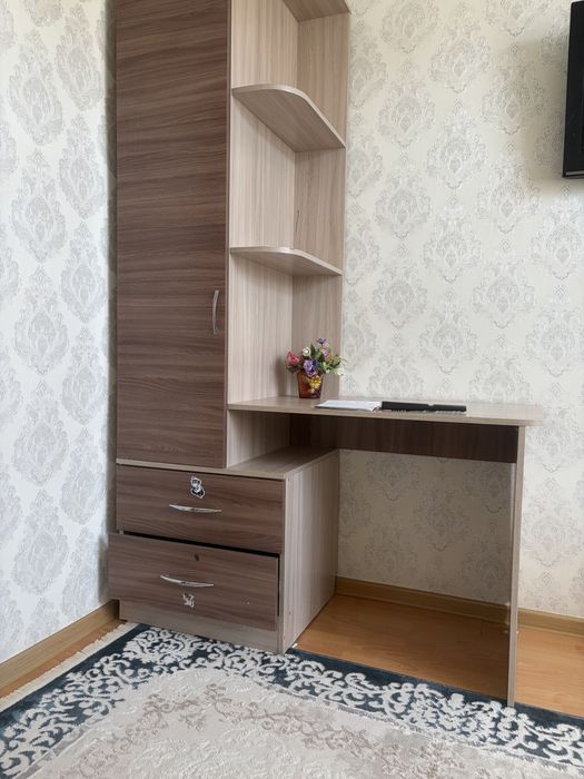 Стеллаж с партой
