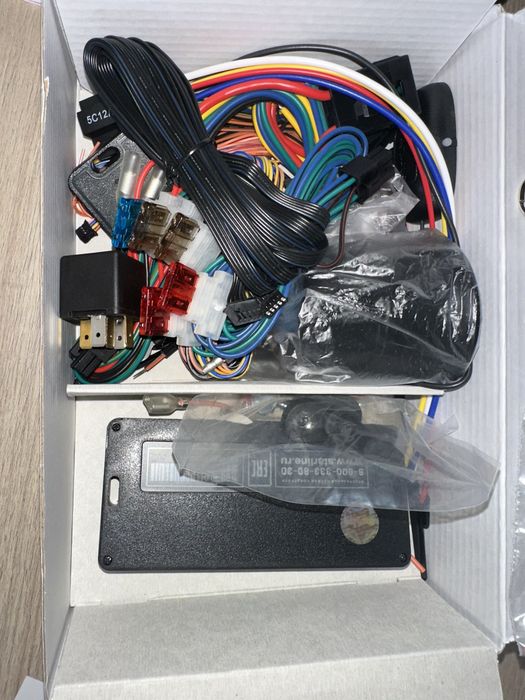 АВТОАЛАРМА StarLine A93 v2