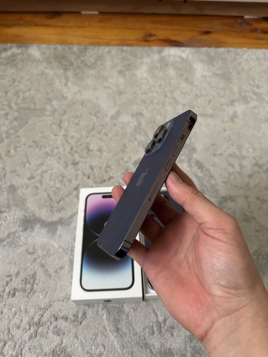 Продам или обменяю iphone 14 pro (заблокирован)