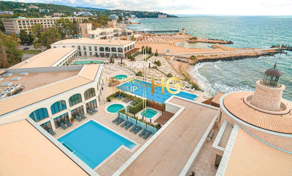 Продава се Двустаен апартамент в к.к. Св.Св. Константин и Елена - 68 кв.м за 1411 €/кв.м - Снимка #1