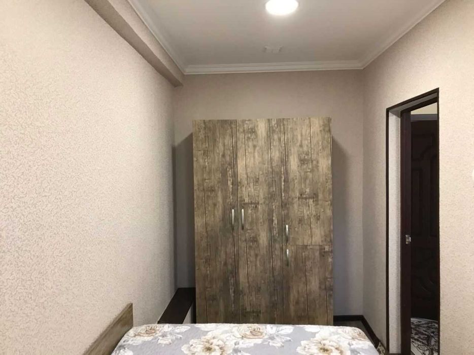 Миробод электроаппаратда 3-хонали квартирани ижарага берамиз.