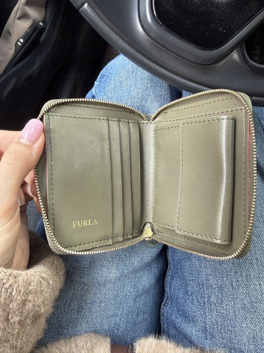 Малко портмоне Furla