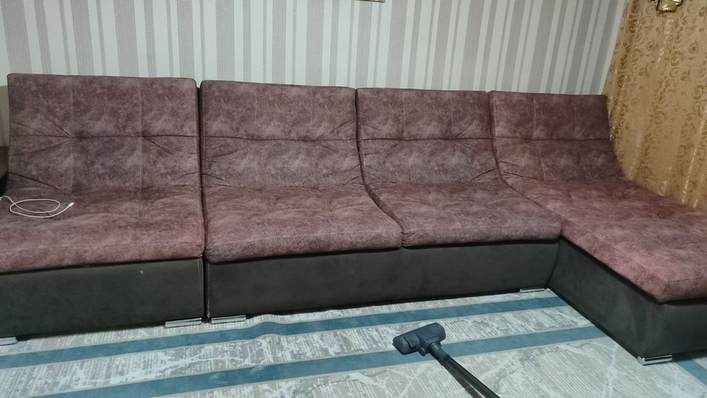 Продам диван угловой