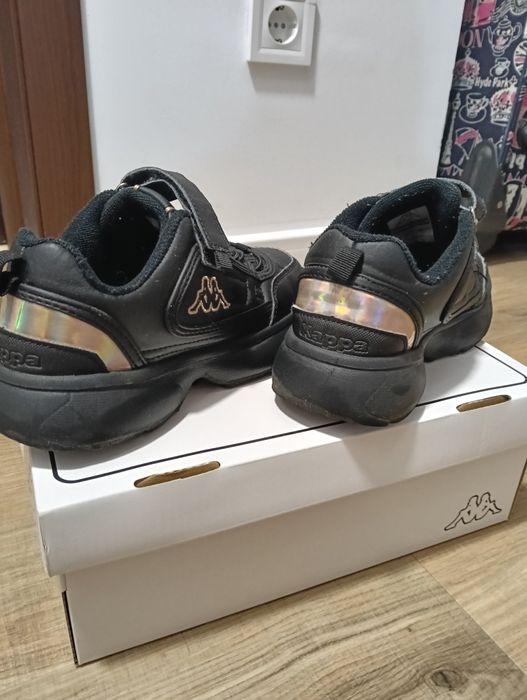 Încălțăminte pentru copii