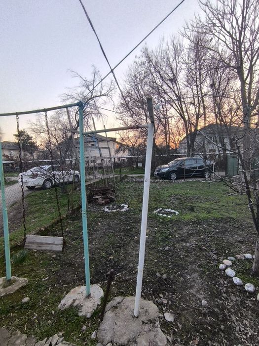Продам 3 комнатную квартиру. Спутник -3. Первый этаж. 51 кв м