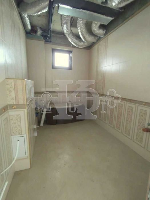 Продава се Къща в Добрич, Дружба 2 - 585 кв.м за 262 €/кв.м - Снимка #20