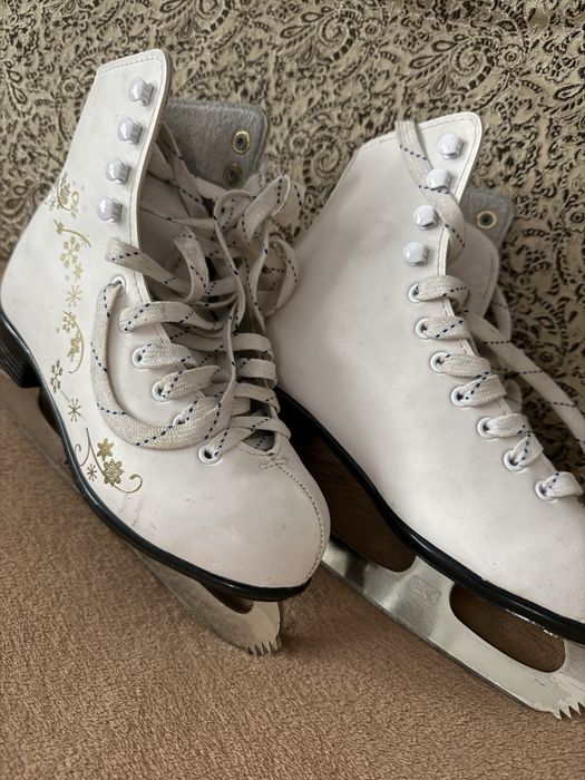 Коньки 35 размер