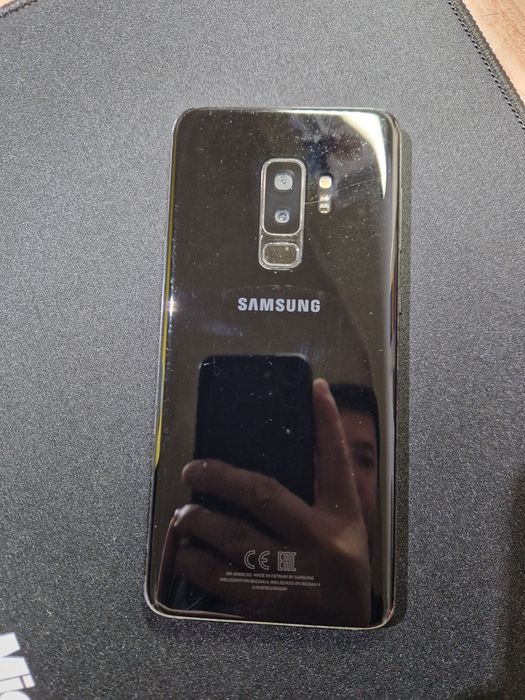 Продам Samsung S9 plus 256гб
