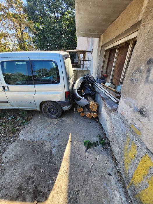 Citroen Berlingo 2.0 HDI на части 2004 година