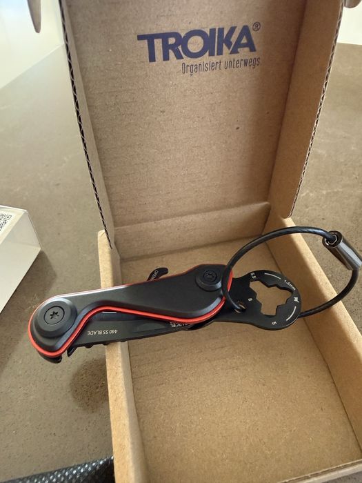 Ефектен мъжки ключодържател Troika