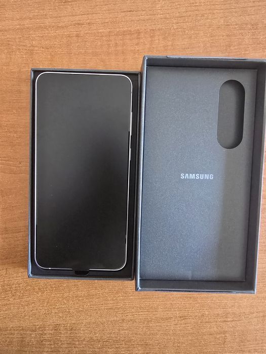Samsung  Galaxy  S25 FE 128 GB DS  Black  5 G