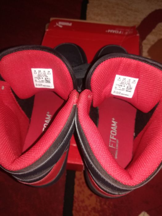 Adidași Puma nr 37,5