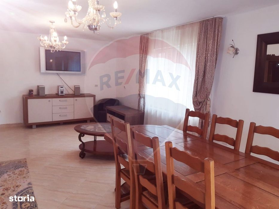 Casă / Vilă cu 7 camere în zona Bran-Tohanita, Brasov