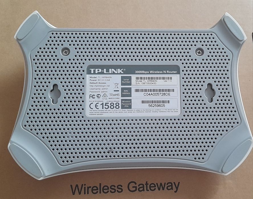 Router Tp-Link Wireless/300mbps/4Porturi