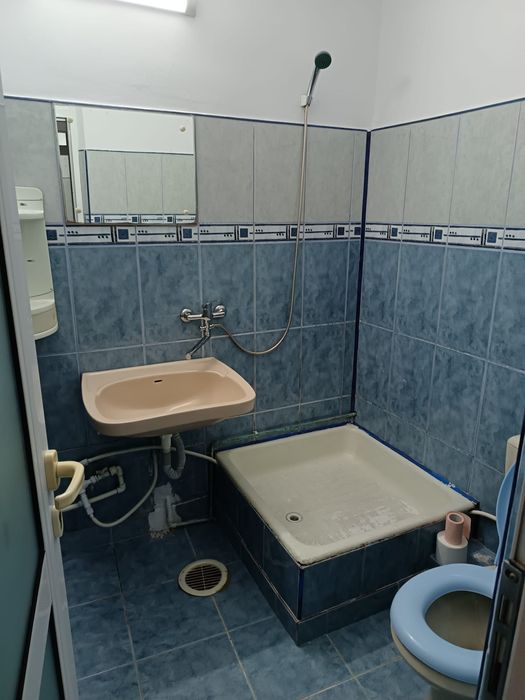 Apartament  4 camere de inchiriat, Slatina, Str Prelungirea Primaverii