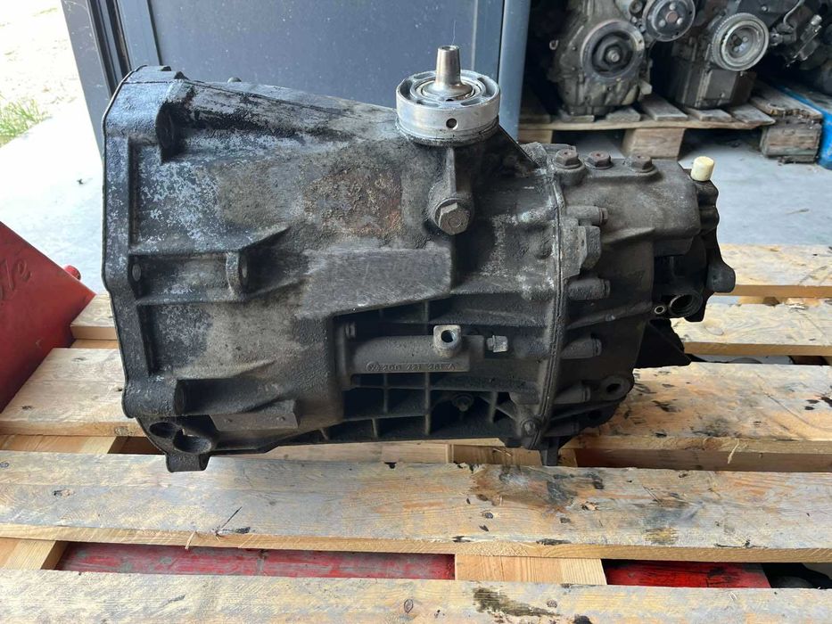 Скоростна Кутия VOLKSWAGEN LT 2.5 TDI-Ръчна 5ск.