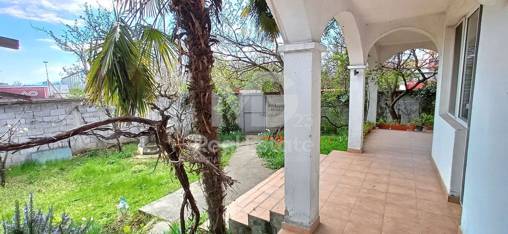 Продава се Къща в Пловдив, Кършияка - 250 кв.м за 714 €/кв.м - Снимка #4