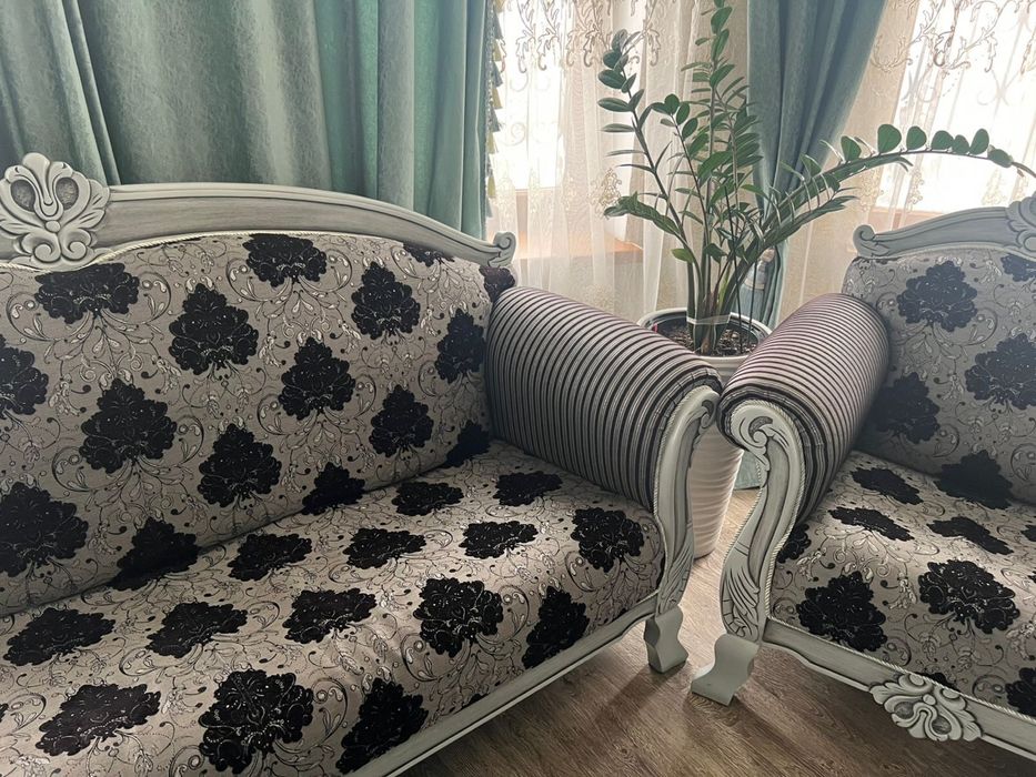 Тройка Диван и 2кресла